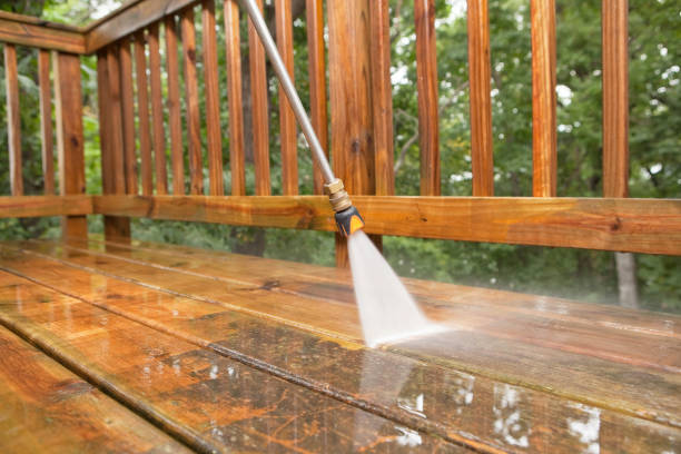 Why Choose Our Certified Pressure Washing Experts for Your Project Needs in Boone, IA?